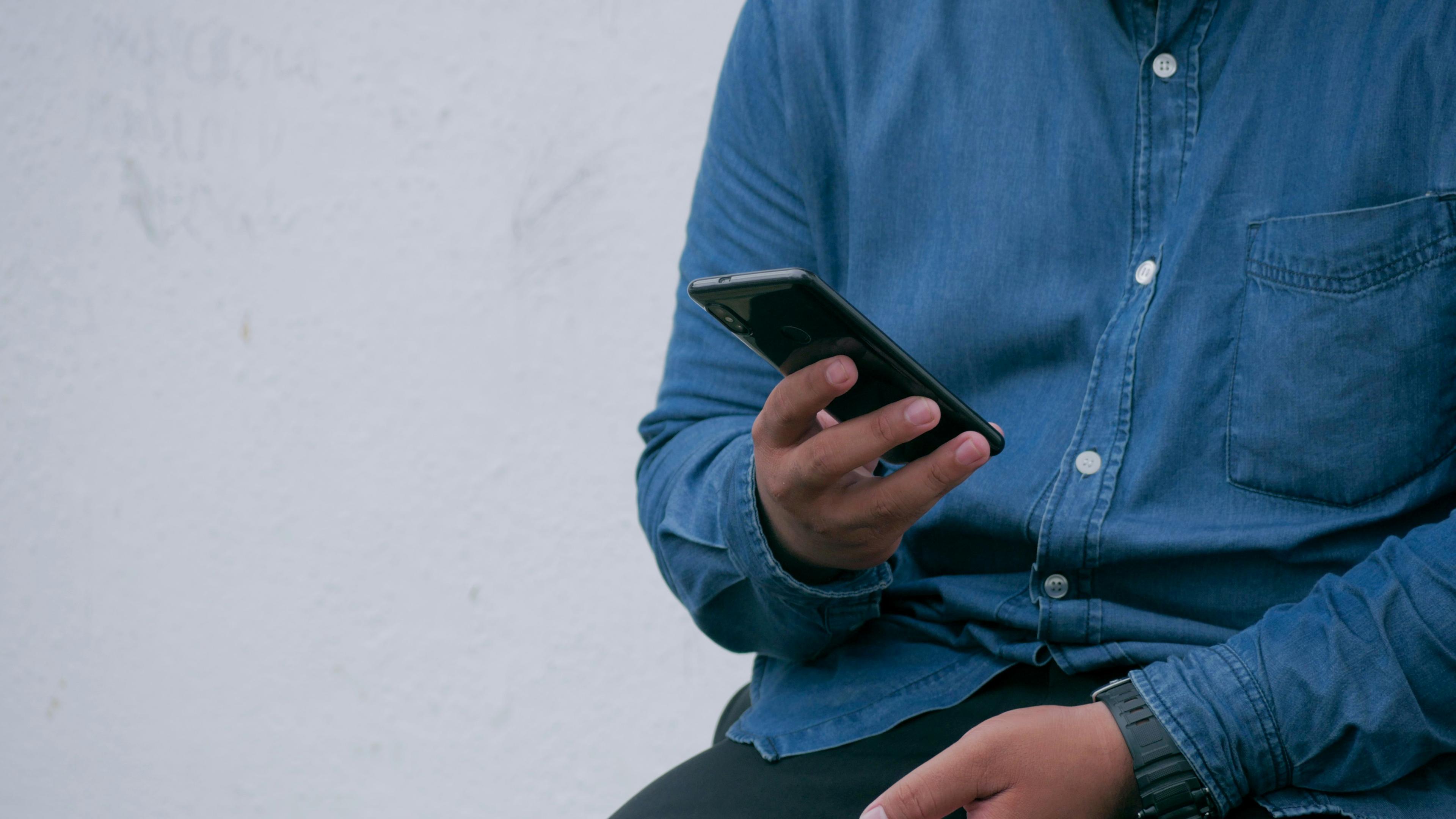 What Is Mobile First Design and AMP (Accelerated Mobile Pages)?